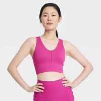 Women&amp;#39;s Medium Support V-Neck Seamless Bra - All in Motion&amp;#8482; Berry Purple