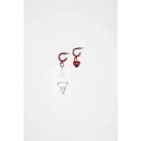 Chandelier earrings