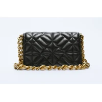 QUILTED CHAIN STRAP SHOULDER BAG