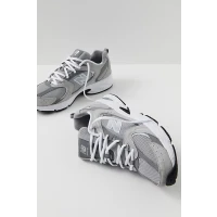 New Balance 530 Sneakers