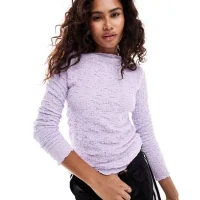 Crinkle Stretch Top in Lilac