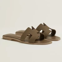 Designer slippers slides classic flat heel summer lazy fashion cartoon big head Rubber flip flops leather women's shoes sexy sandals