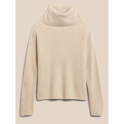 Italian Wool-Cashmere Blend Turtleneck Sweater