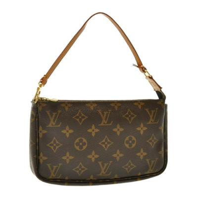 Louis Vuitton Pochette Accessoire