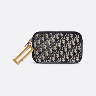 Diorquake Dior Oblique Clutch