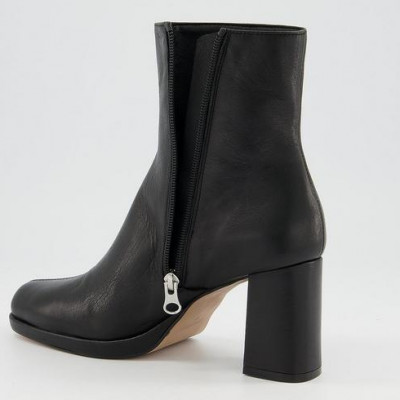 Achieve Platform Smart Boots Black Leather