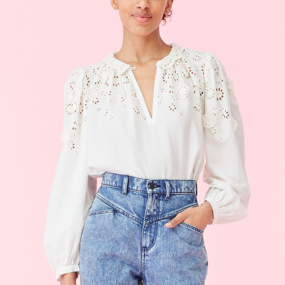 LA VIE TWILL GAUZE & EYELET TOP