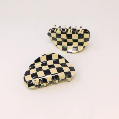 Checker Claw in Black/White
