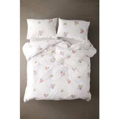 Mabel Floral Print Duvet Cover - White KING at Urban Outfitters