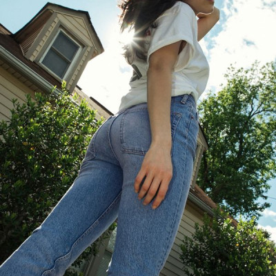 High-Waisted Skinny Jean