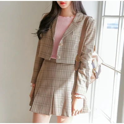 Cropped Check Jacket
