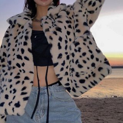 Puffie Leopard Print Furry Jacket | YesStyle