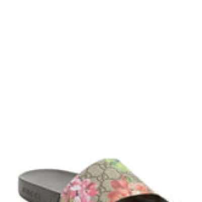 Womens Gucci Slide Sandal, Size 4US - Black