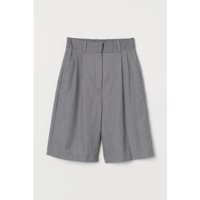 H & M - Dress Shorts - Gray