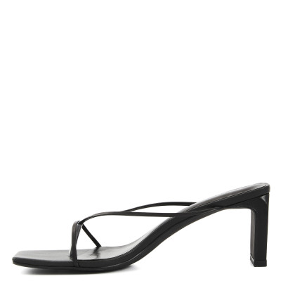 THE GRETTA HEEL