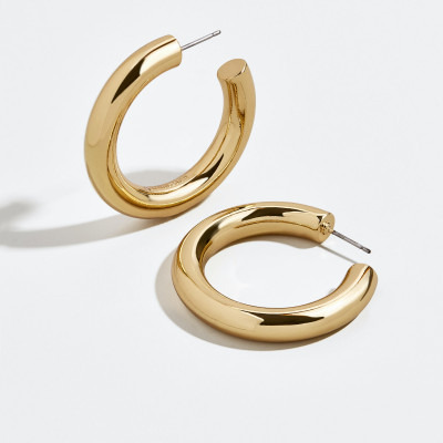 Dalilah Medium Tube Hoop Earrings - Gold