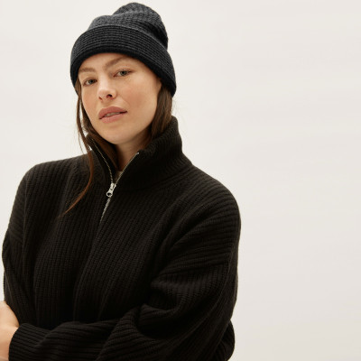 Womens Belgian-Waffle WoolCashmere Beanie by Everlane in Black