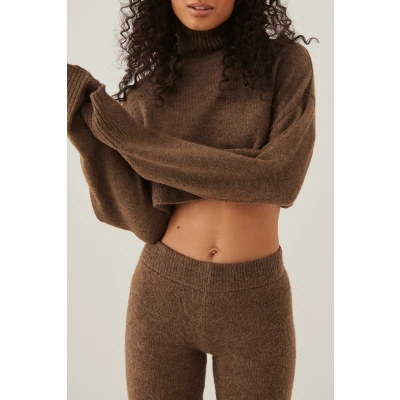 Cropped Knitted Sweater Brown