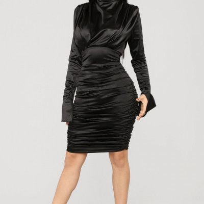 Making My Moves Ruched Dress - Black