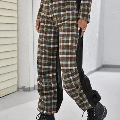 Trousers with oblique pocket in color combined with tartan print