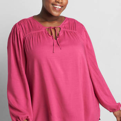 Gathered-Seam Peasant Top