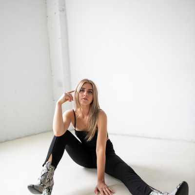 DOWN TO BIZ SPLIT HEM PANTS