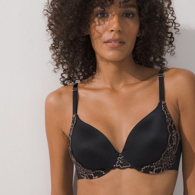 Full Coverage Lace Trim Bra