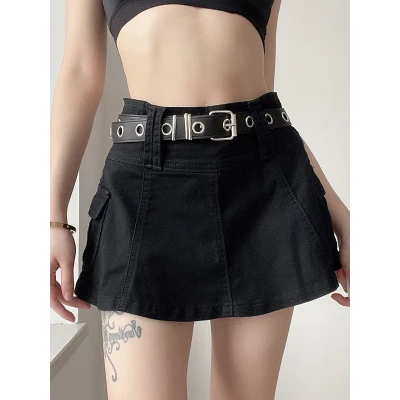 Lining Cargo Mini Skirt