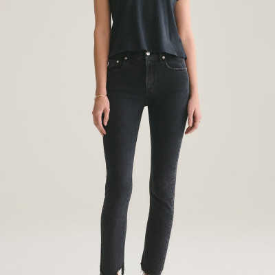 Toni Mid Rise Straight Fit In Feral