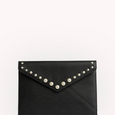 Leo Clutch with Pearl Studs