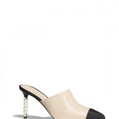 Lambskin & Grosgrain Beige & Black Mules
