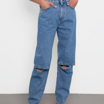 Carly Open Knee Tapered Jeans by Covert in Blue