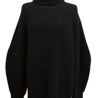 Delilah Chunky Knit Pullover