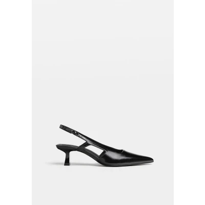 Zapatos kitten destalonados