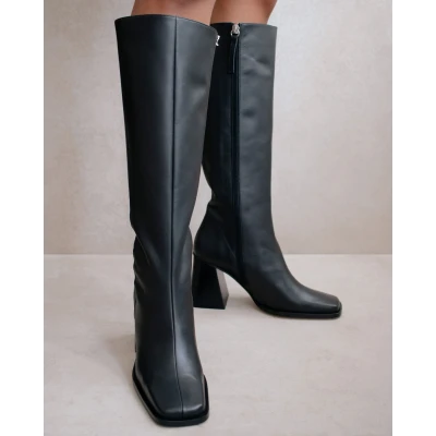 North - Black Leather Boots | ALOHAS