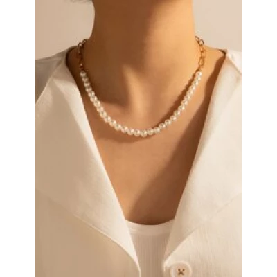 Faux Pearl Beaded Necklace