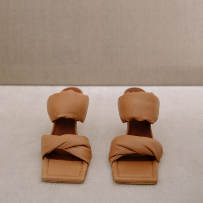 Twist Strap Camel