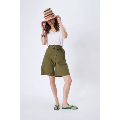 Basic V-Neck Lyocell T-shirt