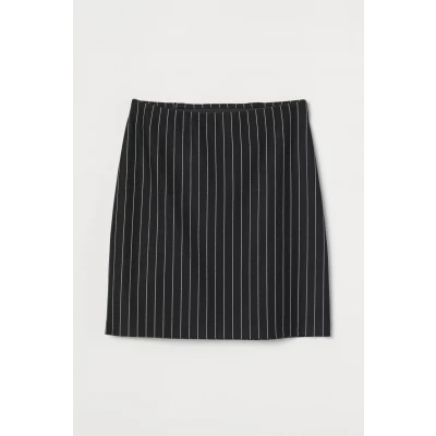 H & M - Fitted Jersey Skirt - Black