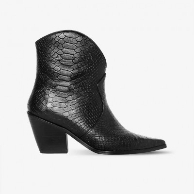 Easton Boots - Black