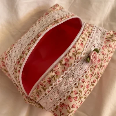 Small Pink Ditsy Floral Makeup Bag