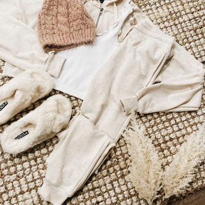 Oatmeal Tie-Waist Jogger Pants &ndash; No Rest For Bridget