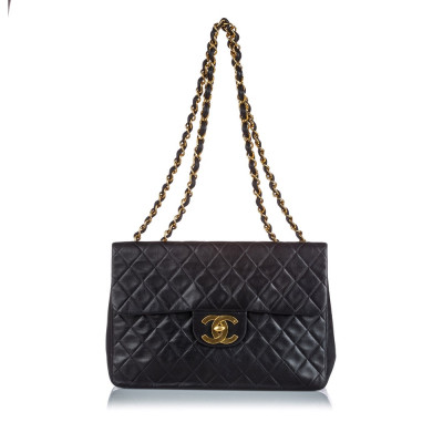 Pre-Owned Vintage Chanel Black Lambskin Leather Classic Maxi Single Flap Bag France