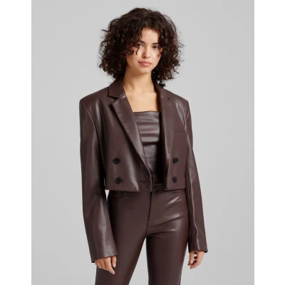 Cropped-Blazer aus Kunstleder C. TANGANA X BERSHKA - Damen