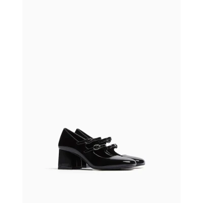 Mary Jane block heel shoes