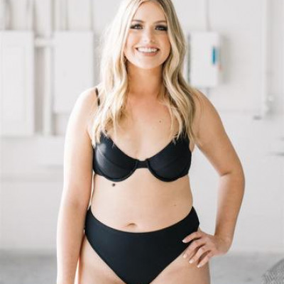 Alisa Bottoms // Black Ribbed