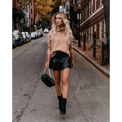 LATTE LOVER TURTLENECK KNIT SWEATER