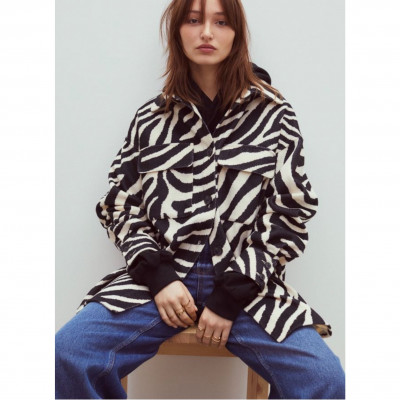 Felted Shirt Jacket - Light beige/zebra print - Ladies | H&amp;M CA
