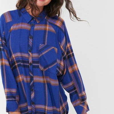 UO Brendan Drapey Flannel Button-Down Shirt - Blue L at Urban Outfitters
