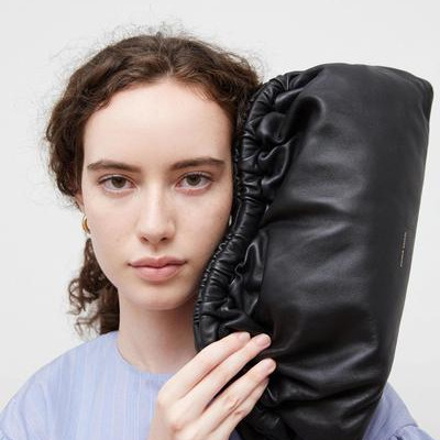 Cloud Clutch - Black/Flamma